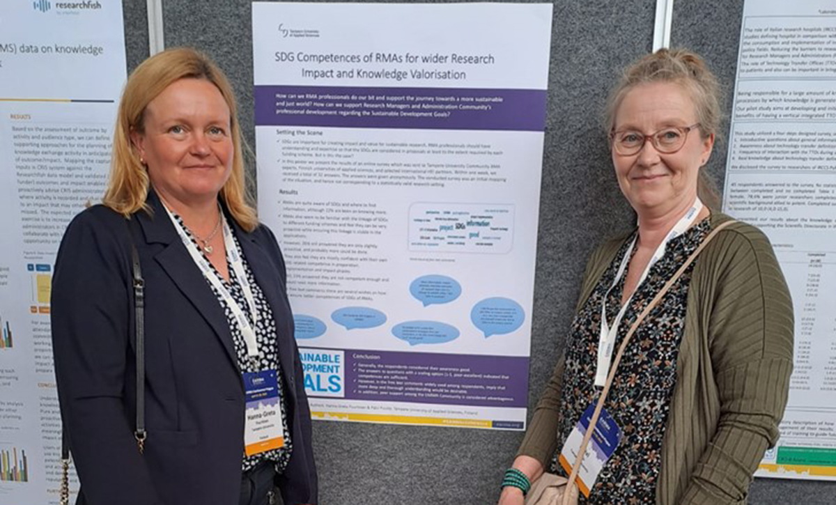 Hanna-Greta Puurtinen ja Päivi Puutio.