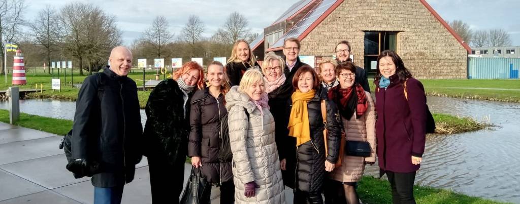 TAMKilaiset tutustumassa Hanzen TKI-ympäristöihin.