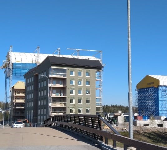 Kuva puukerrostalo Kuusikon työmaasta Tampereen Vuoreksessa