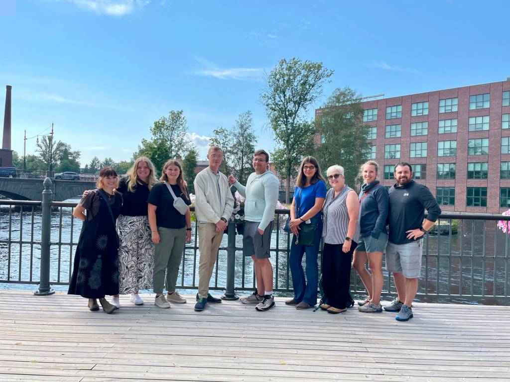 The group standing ourside in Finlayson area.