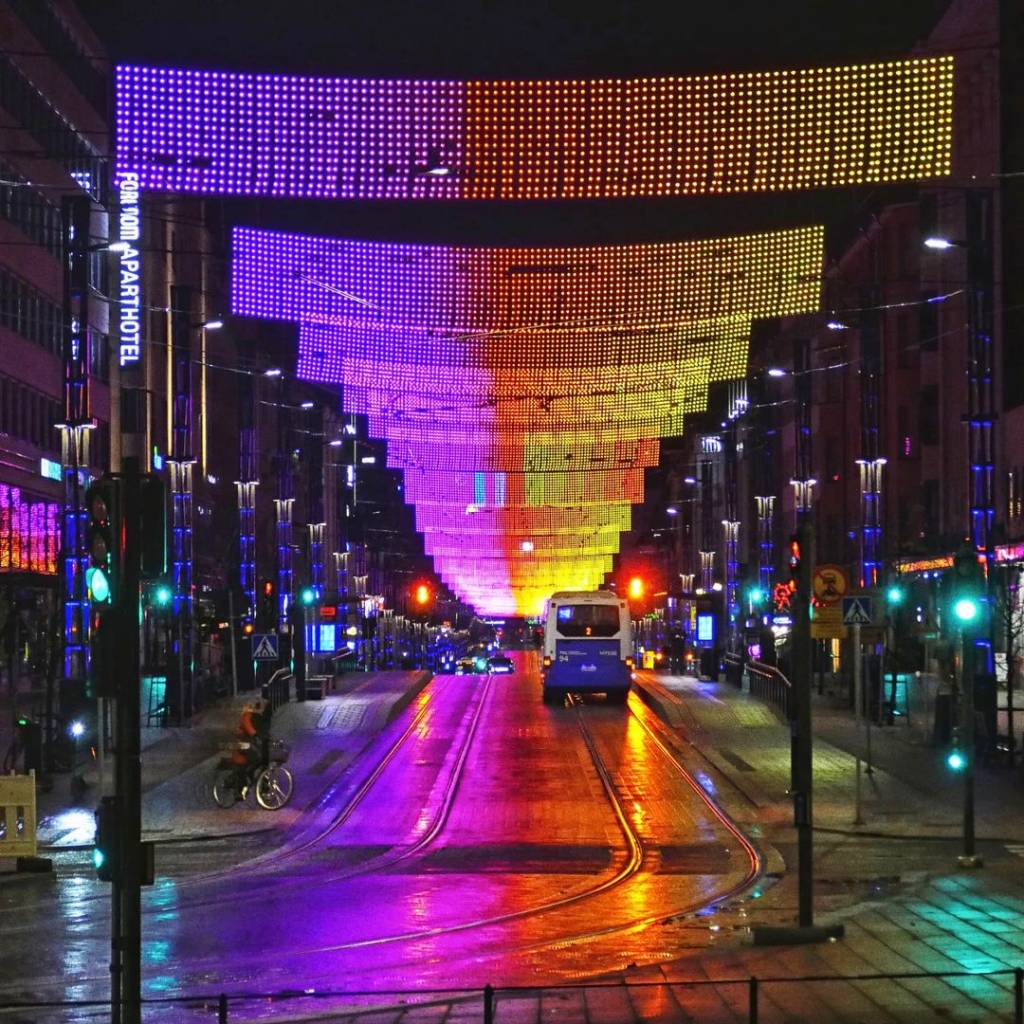 Tampere Hämeenkatu street lights.