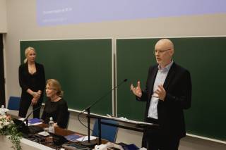 Julia Bethwaite, Custos, University Lecturer Anni Kangas and Opponent, Professor Alan Ingram