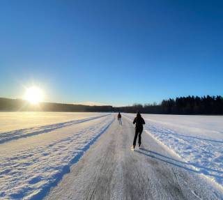 Luistelutapahtuma Näsijärvellä. Kuva: Heli Saari
