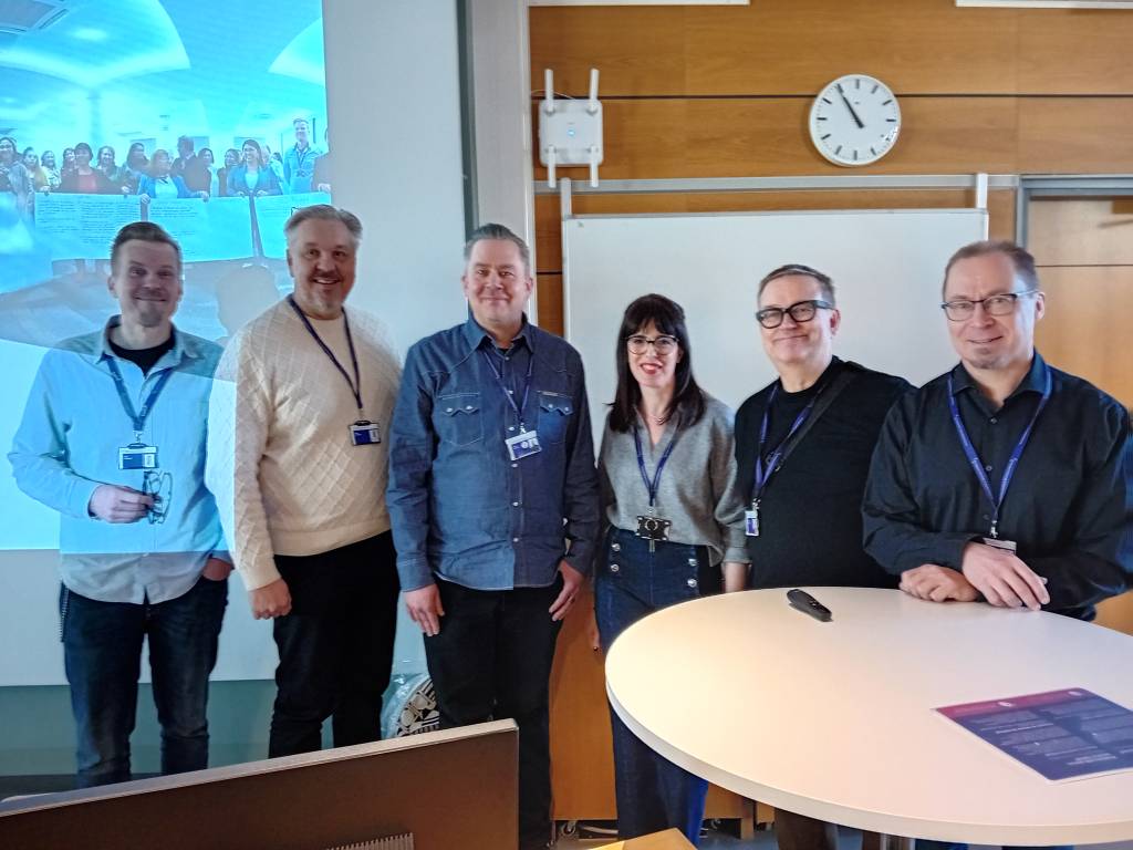 Chile-hankkeeseen ovat osallistuneet muun muassa Jiri Vilppola, Juha Lahtinen, Ville Palkinen, Marta Gil-Carcedo, Mikko Turunen ja Jukka Kemppi.