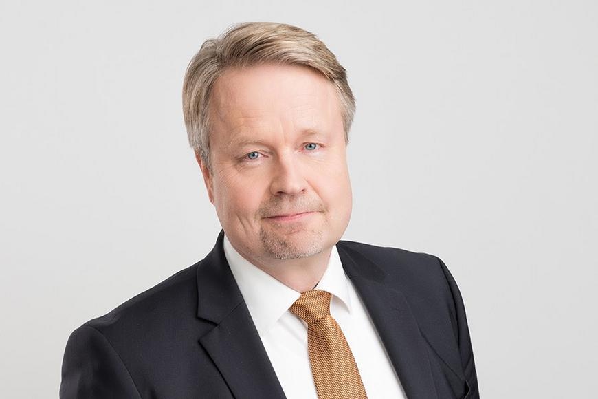 Matti Apunen, työelämäprofessori, ITC