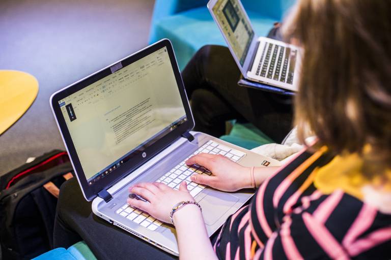 Alltmetrics play an increasing role in researchers´ lives.