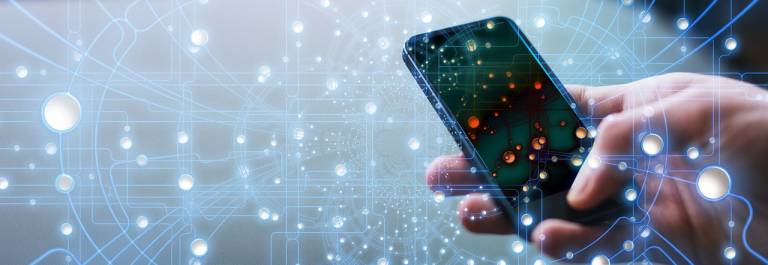 Kuvituskuva kännykästä.