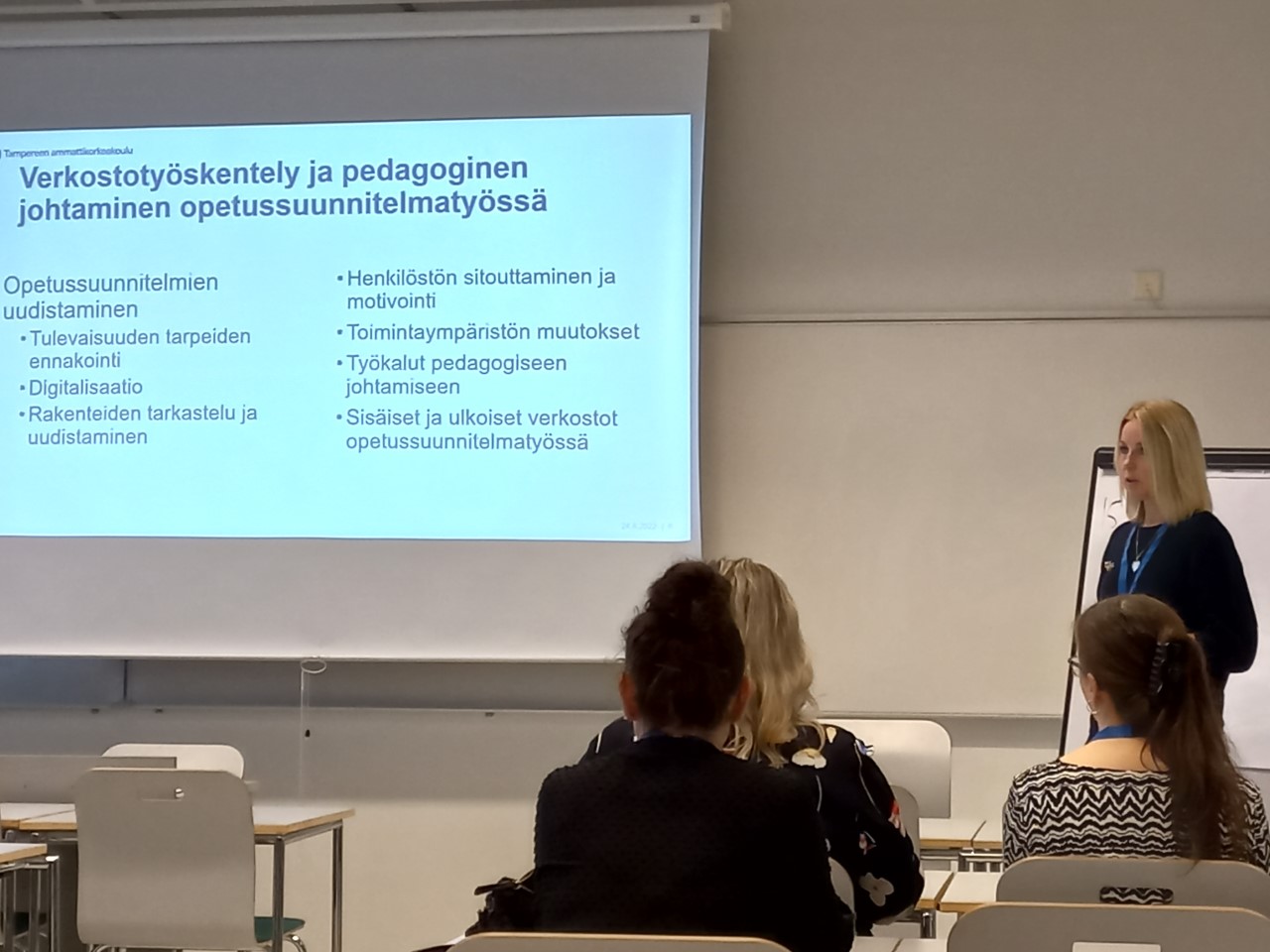 Kaisa-Leena Ahlroth PedaForumissa.