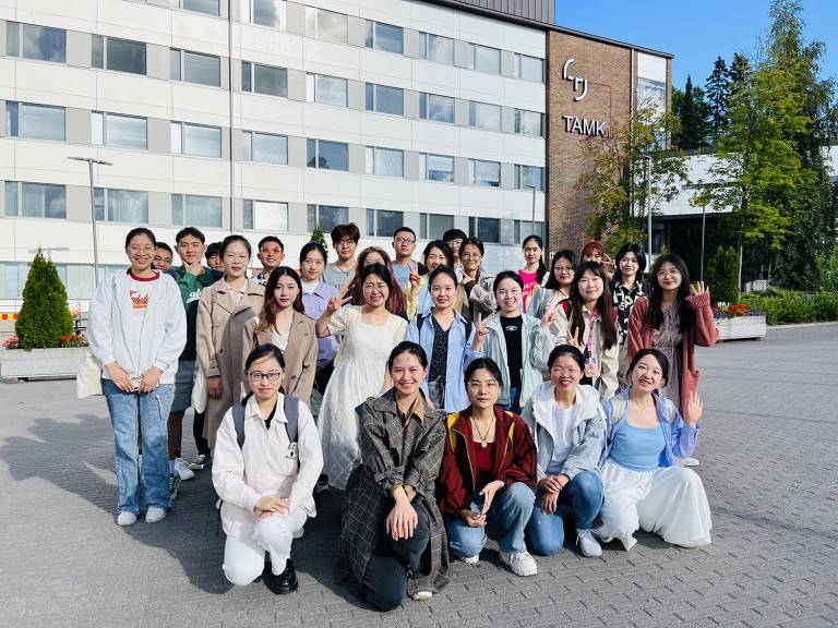 Chinese student group in front of TAMK Kauppi campus.