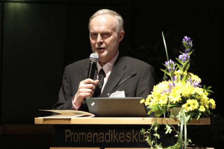 Kalle Salonen tekee yhteistyötä TTY Porin yksikön kanssa.