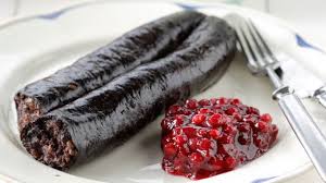 Finnish mustamakkara with lingonberry jam.